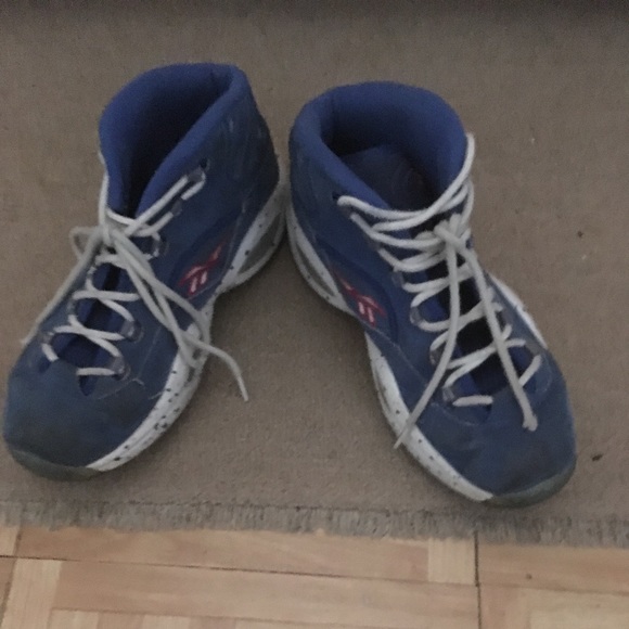 Reebok Questions - Picture 1 of 3